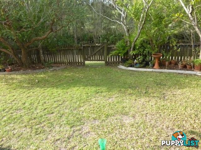 75 Brown Street Labrador QLD 4215