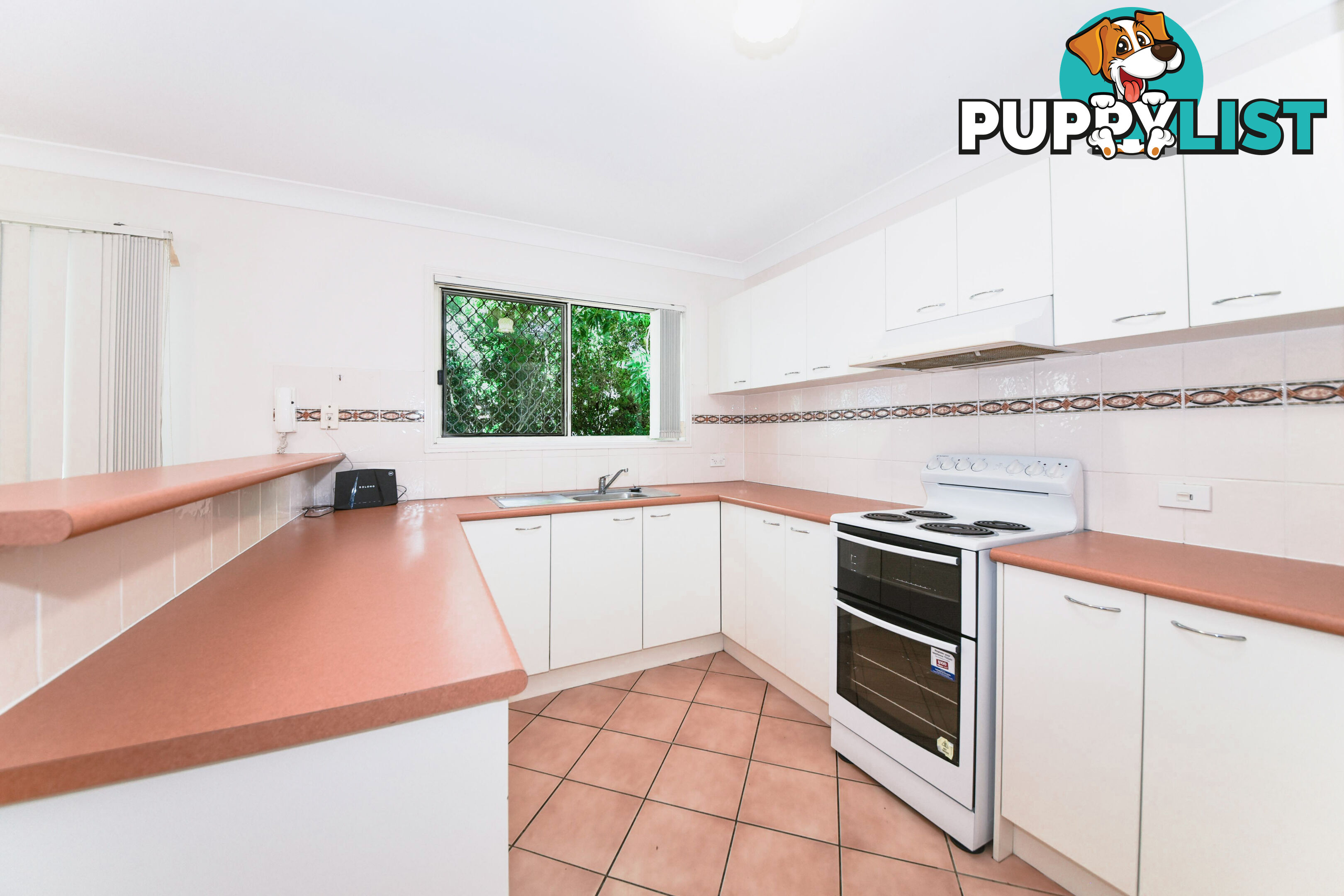 8/359 Warrigal Road Eight Mile Plains QLD 4113