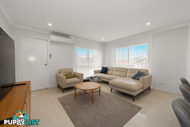 Unit28/30 Lindeman Place Eight Mile Plains QLD 4113