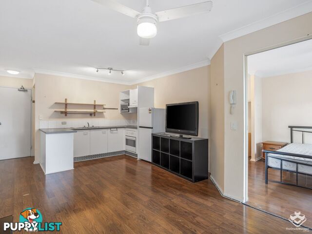 19/3-5 Barranbali Street Surfers Paradise QLD 4217