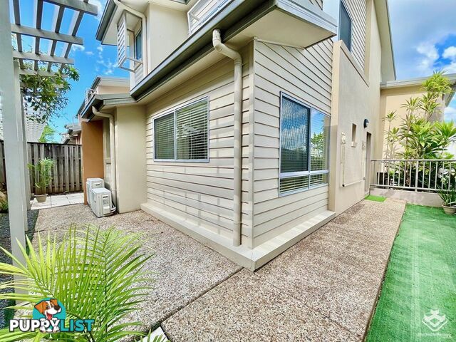 103/19 Carina Peak Drive Varsity Lakes QLD 4227