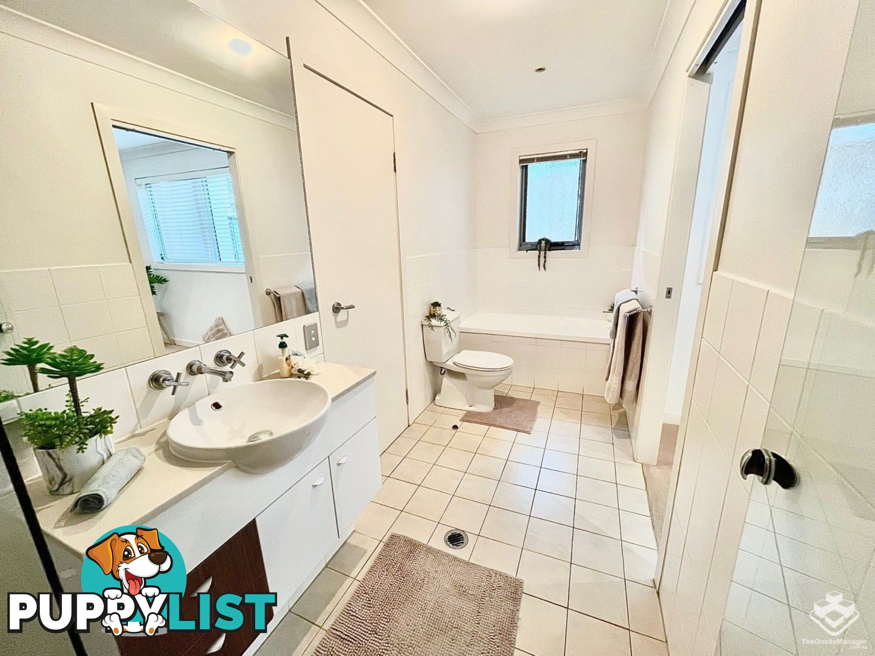103/19 Carina Peak Drive Varsity Lakes QLD 4227
