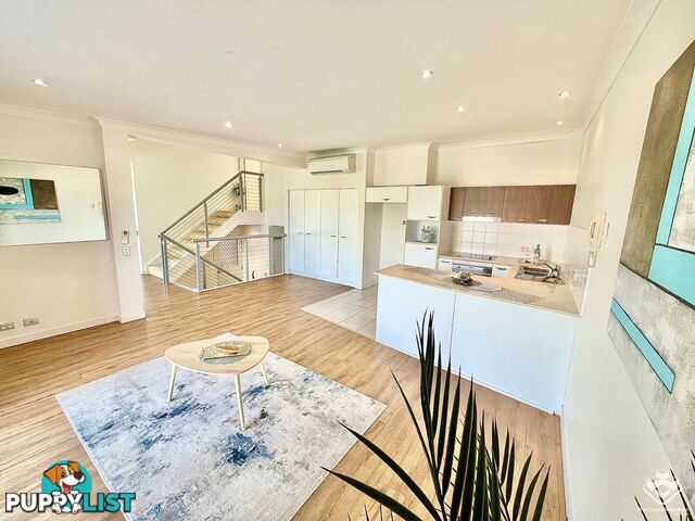 103/19 Carina Peak Drive Varsity Lakes QLD 4227