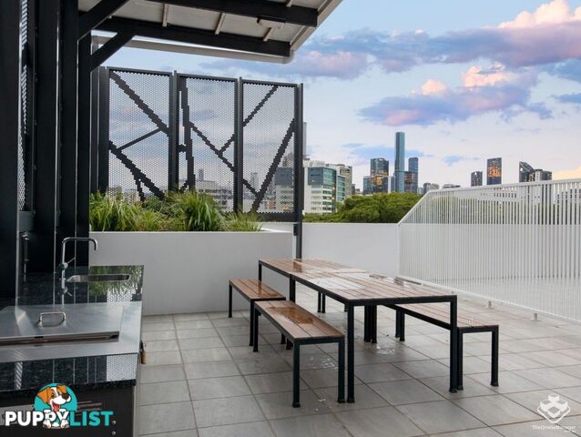 ID:21154144 13 Railway Terrace Milton QLD 4064