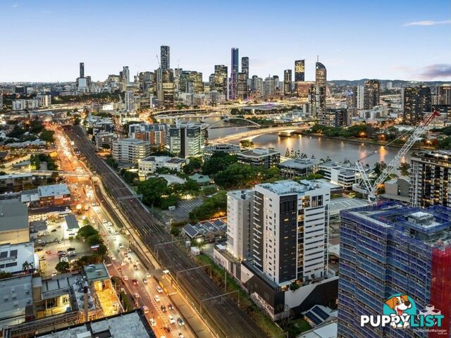 ID:21154144 13 Railway Terrace Milton QLD 4064