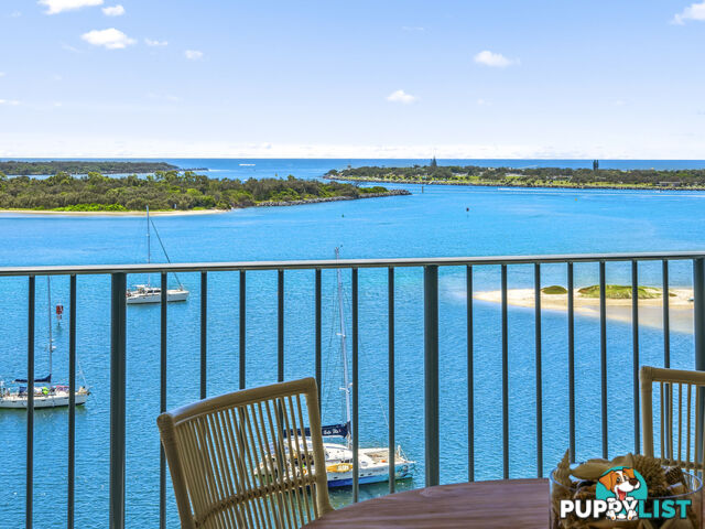 ID:21155923 326 Marine Parade Labrador QLD 4215