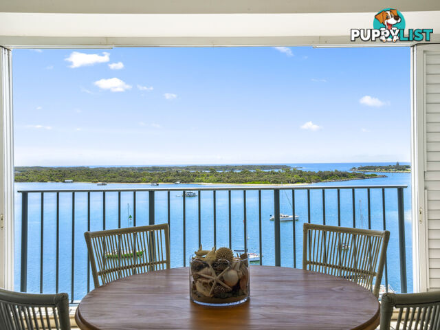 ID:21155923 326 Marine Parade Labrador QLD 4215