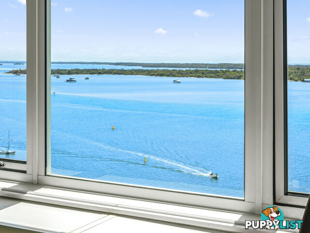 ID:21155923 326 Marine Parade Labrador QLD 4215