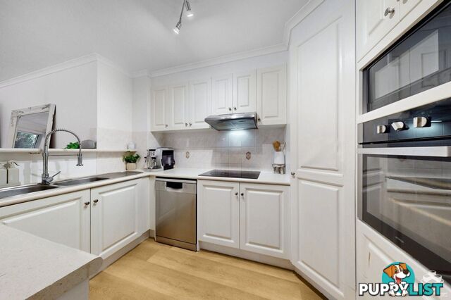 Unit1/78-80 Stanhill Drive Chevron Island QLD 4217