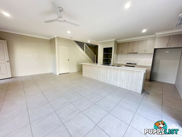 2/2 Silurian Lane Kallangur QLD 4503