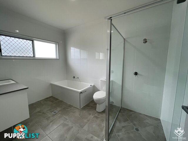 2/2 Silurian Lane Kallangur QLD 4503