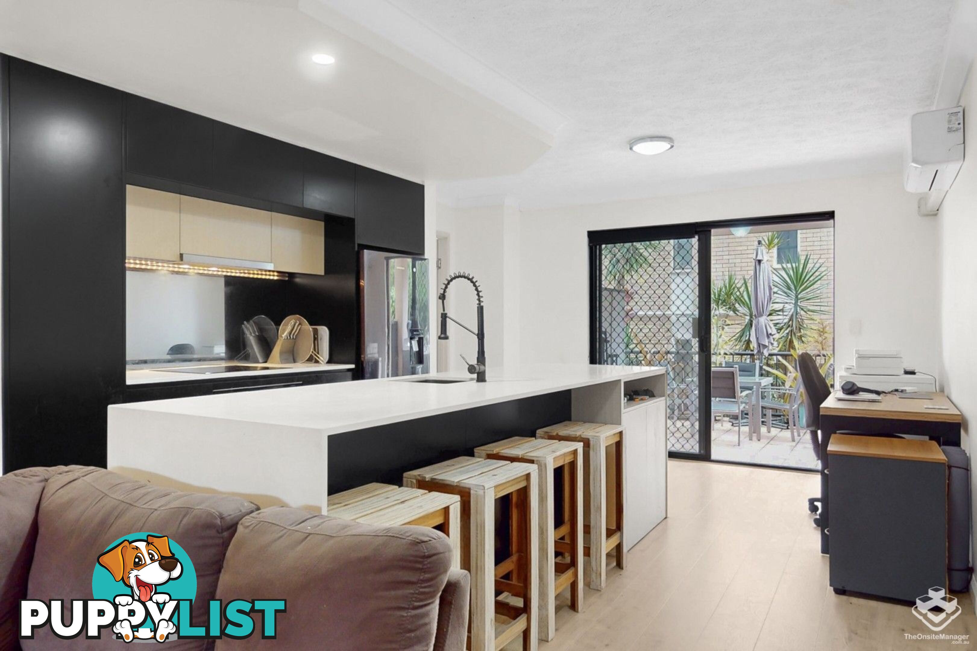 Unit 2/13-15 Illawong Street Chevron Island QLD 4217