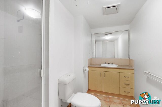 Unit 2/13-15 Illawong Street Chevron Island QLD 4217