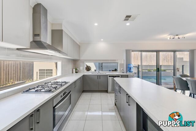 33 Honeyeater Street Bahrs Scrub QLD 4207