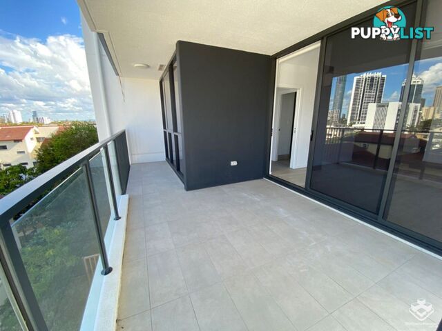 ID:21140329 266 Stanhill Drive Surfers Paradise QLD 4217