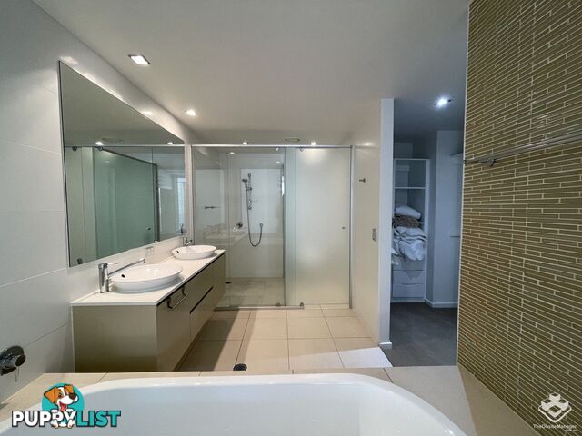 ID:21155094 3029 The Boulevard Carrara QLD 4211