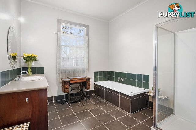 85 Dorans Rd COLAC VIC 3250