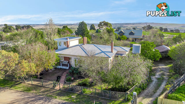 4 Thomas Street CERES VIC 3221