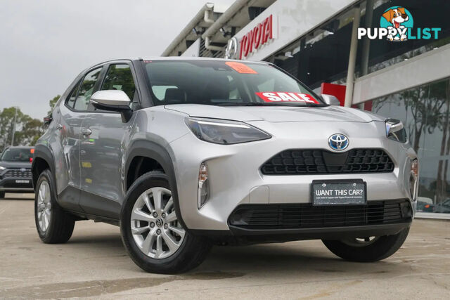 2022 TOYOTA YARIS CROSS GX  SUV