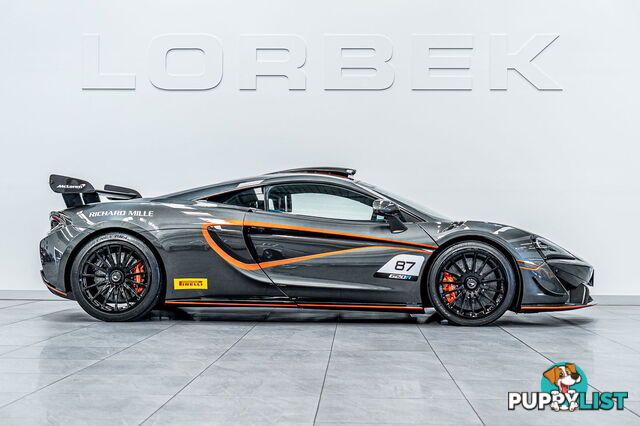 2021 McLaren 620R  