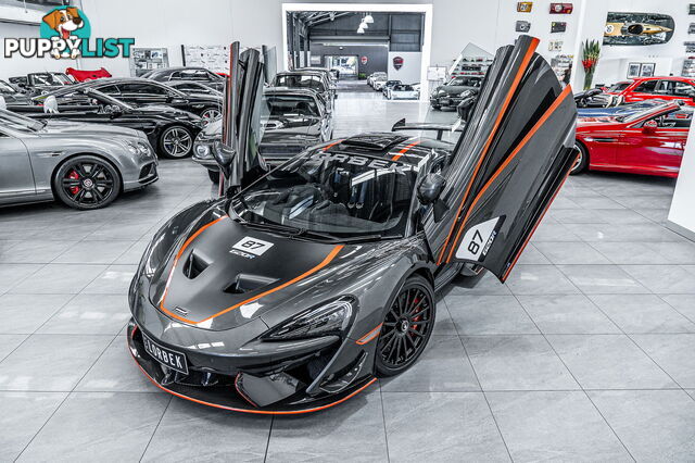 2021 McLaren 620R  