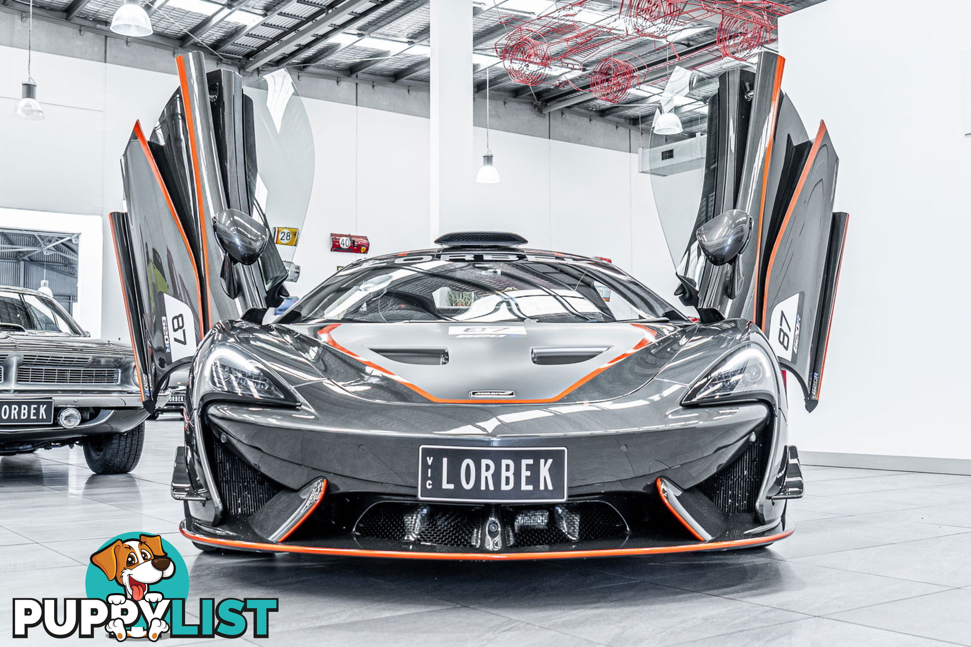 2021 McLaren 620R  