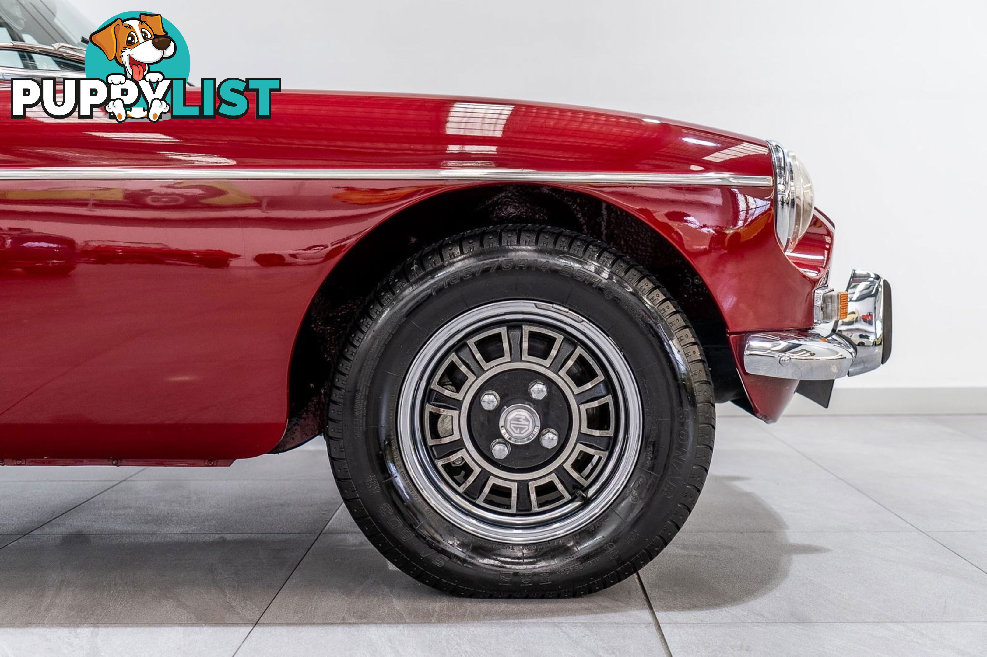 1976 MG B GT V8 