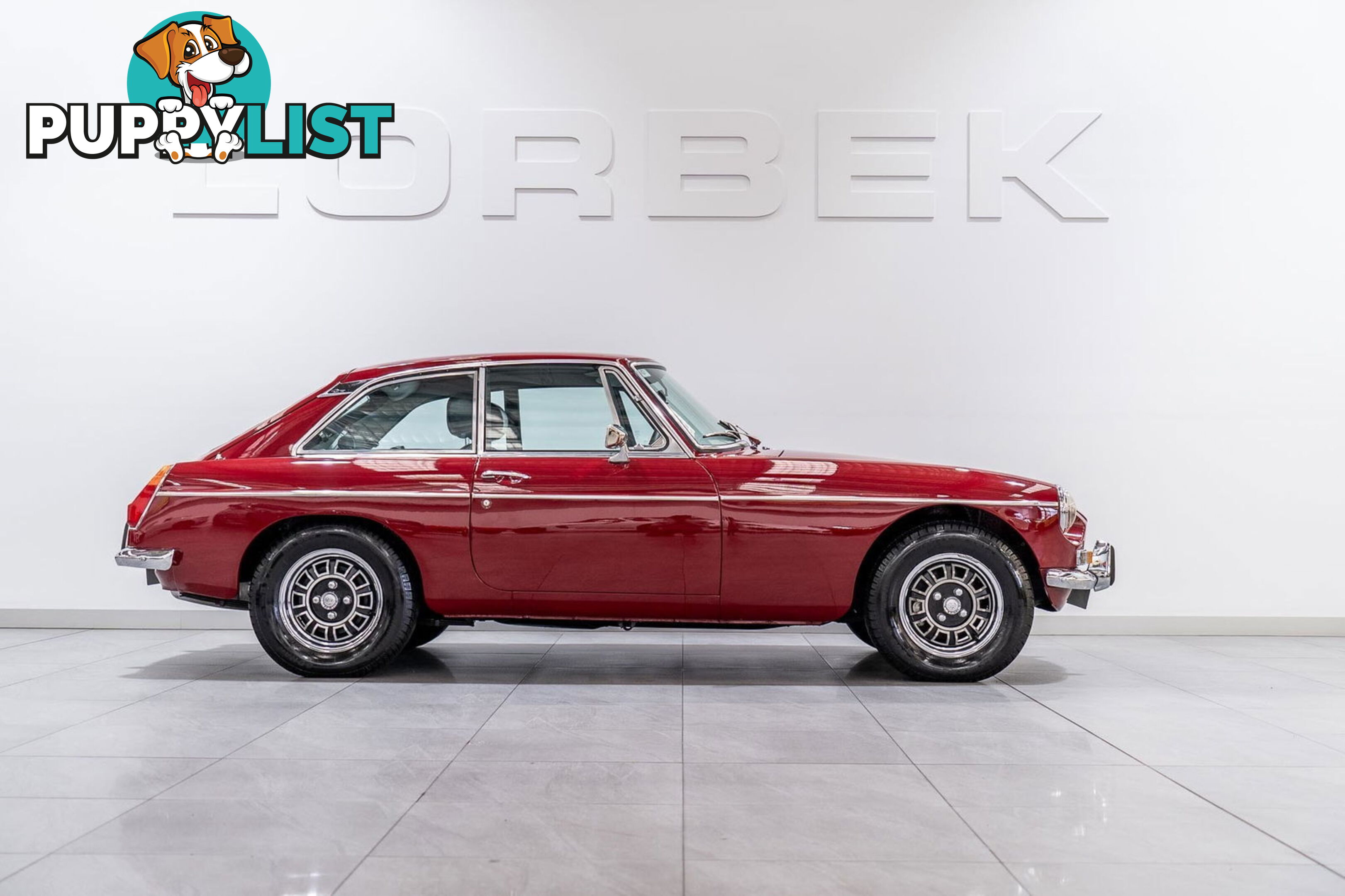 1976 MG B GT V8 