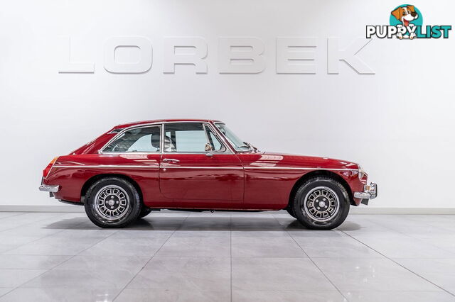1976 MG B GT V8 