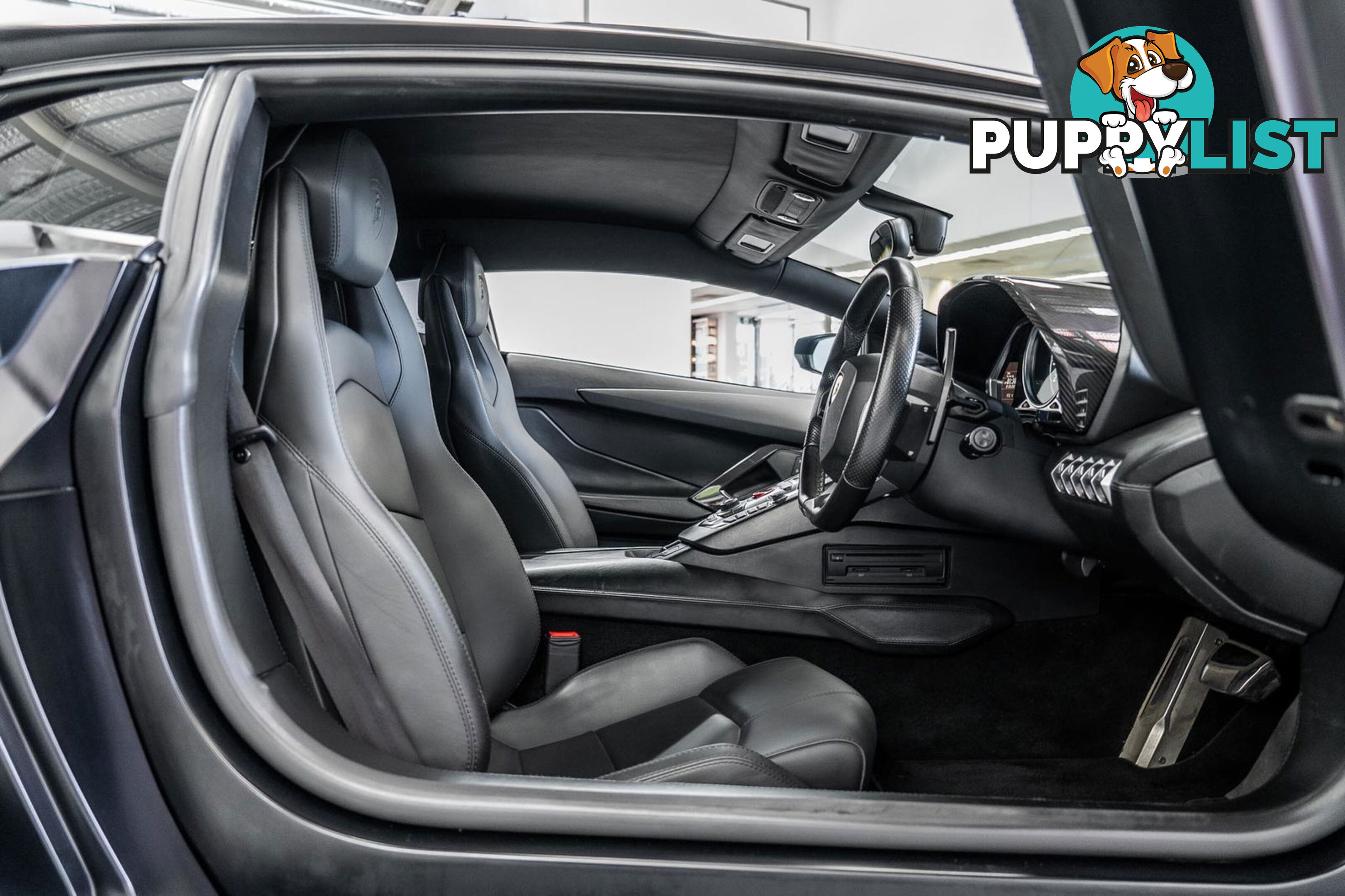 2011 Lamborghini Aventador LP700-4 834