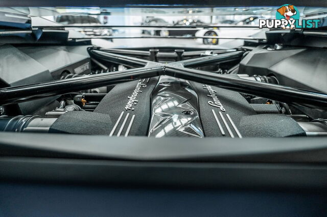 2011 Lamborghini Aventador LP700-4 834