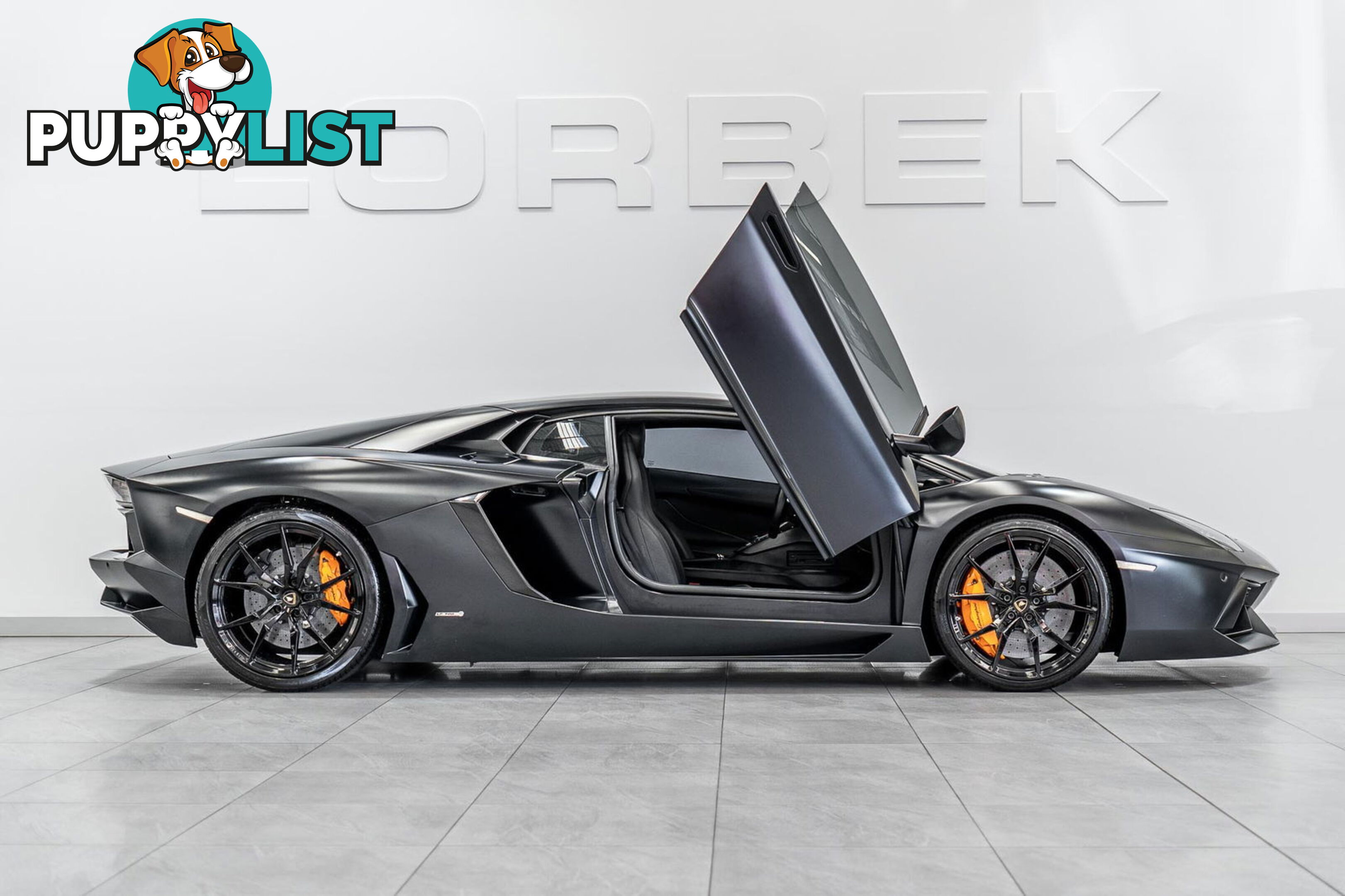 2011 Lamborghini Aventador LP700-4 834