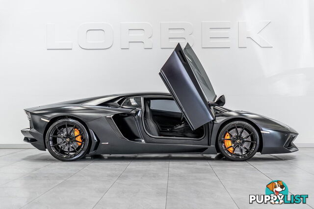 2011 Lamborghini Aventador LP700-4 834