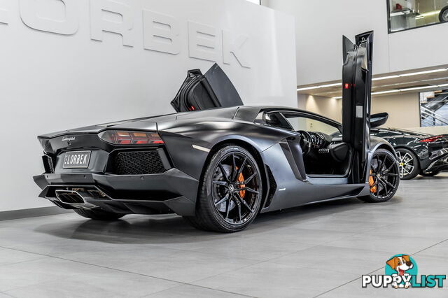 2011 Lamborghini Aventador LP700-4 834