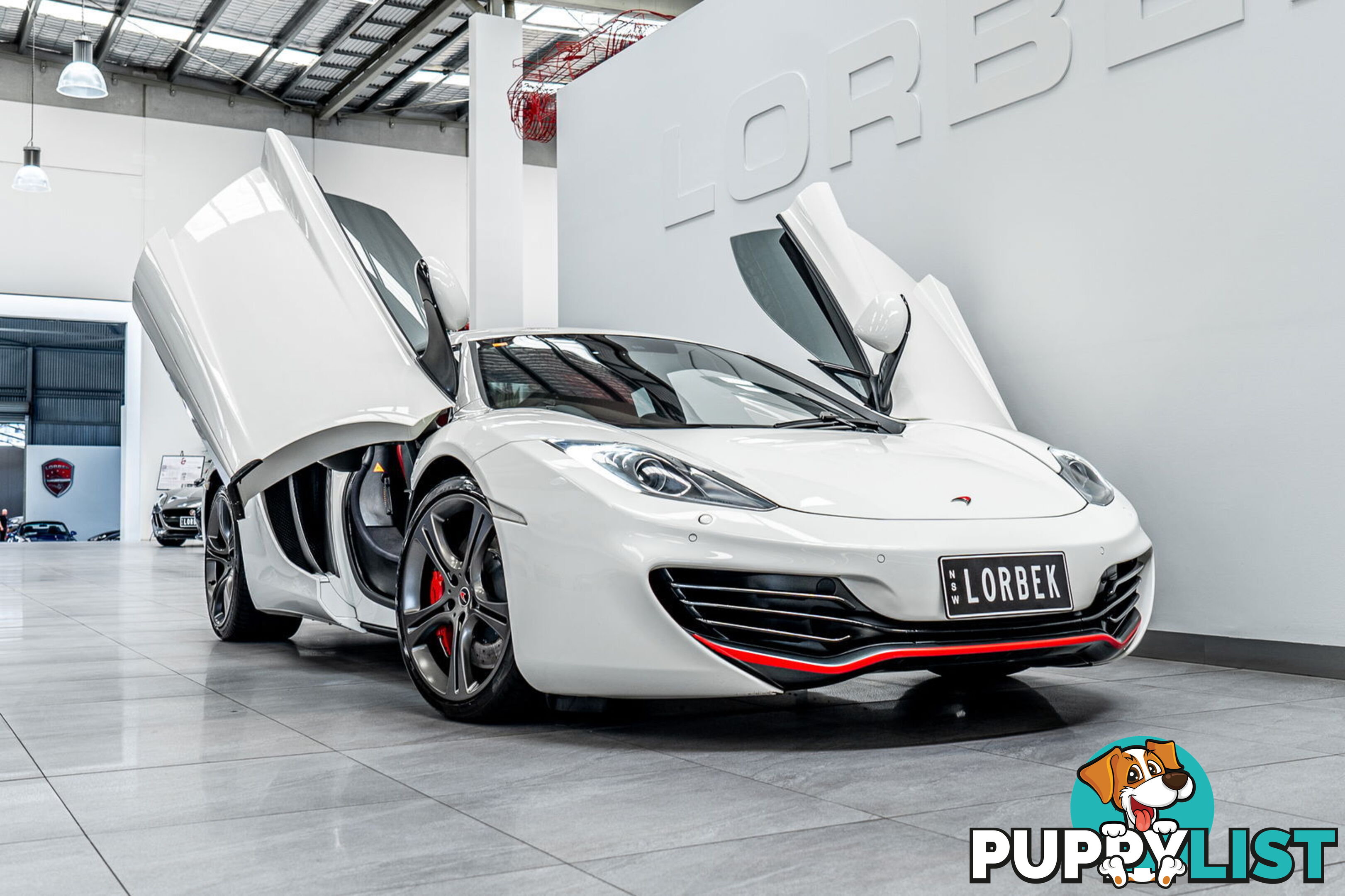 2012 McLaren MP4-12C  