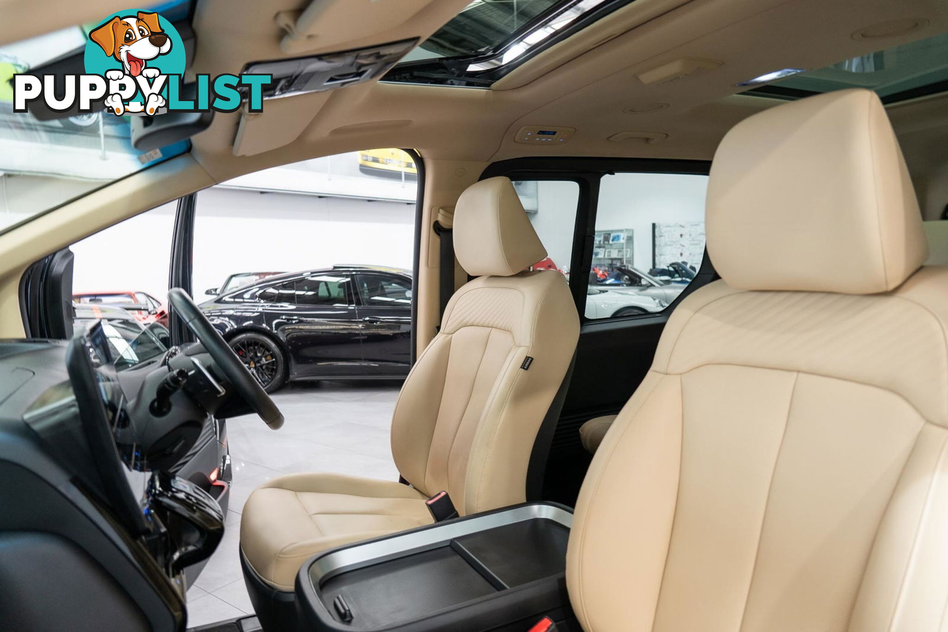 2021 Hyundai Staria Highlander US4.V1 MY22