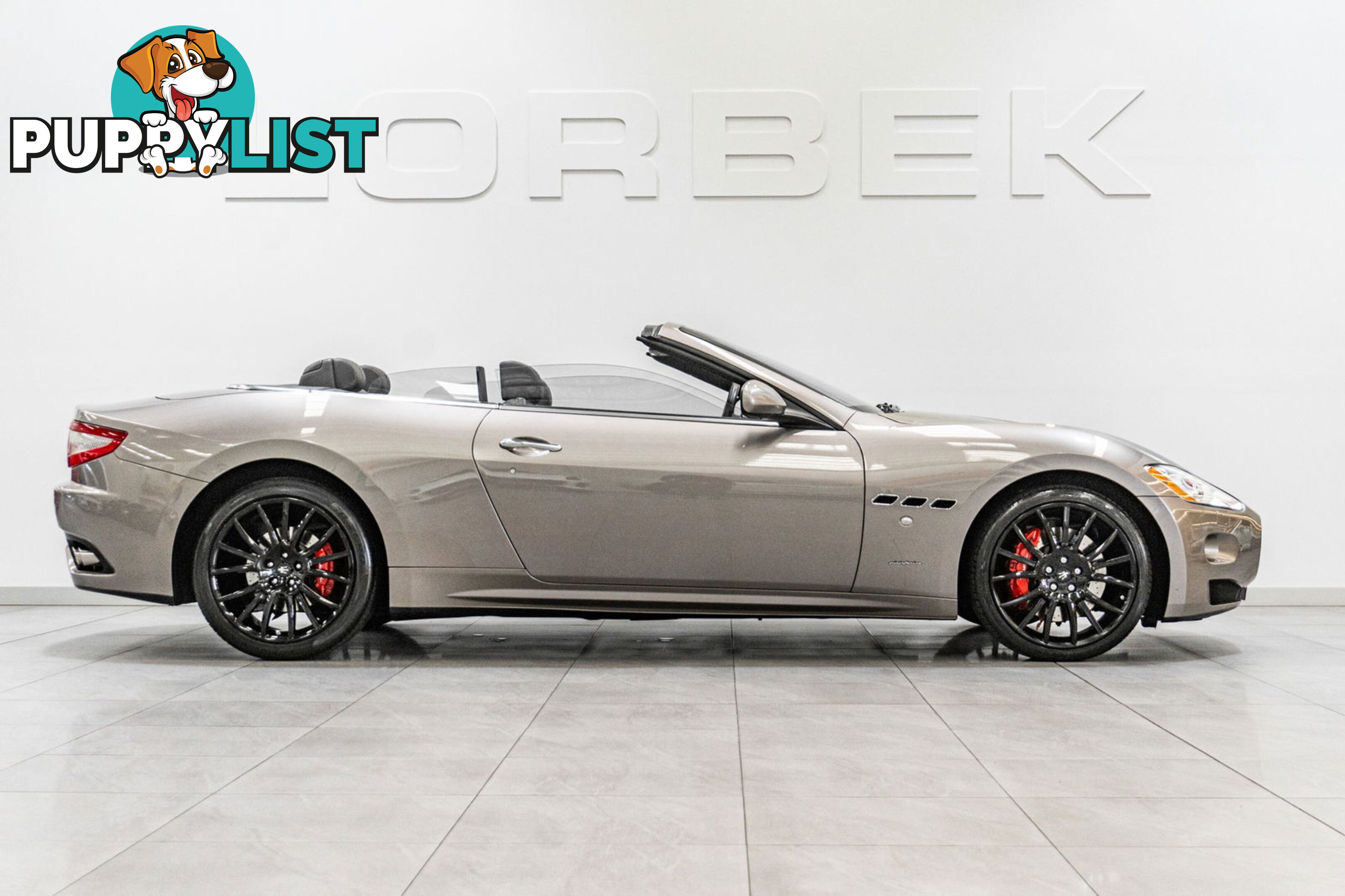 2010 Maserati GranCabrio  