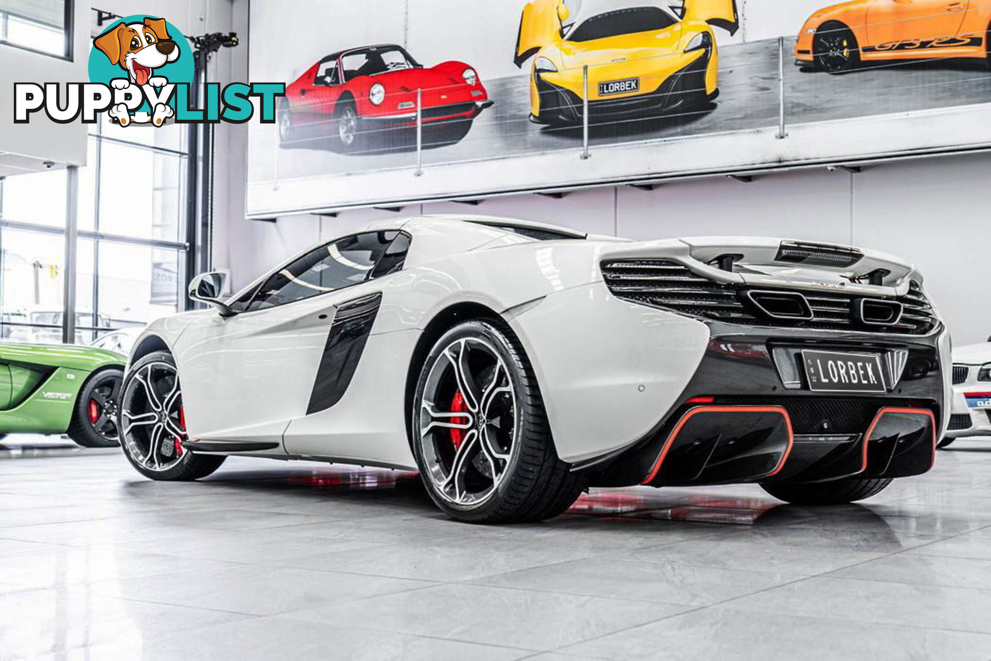 2016 McLaren 650S  