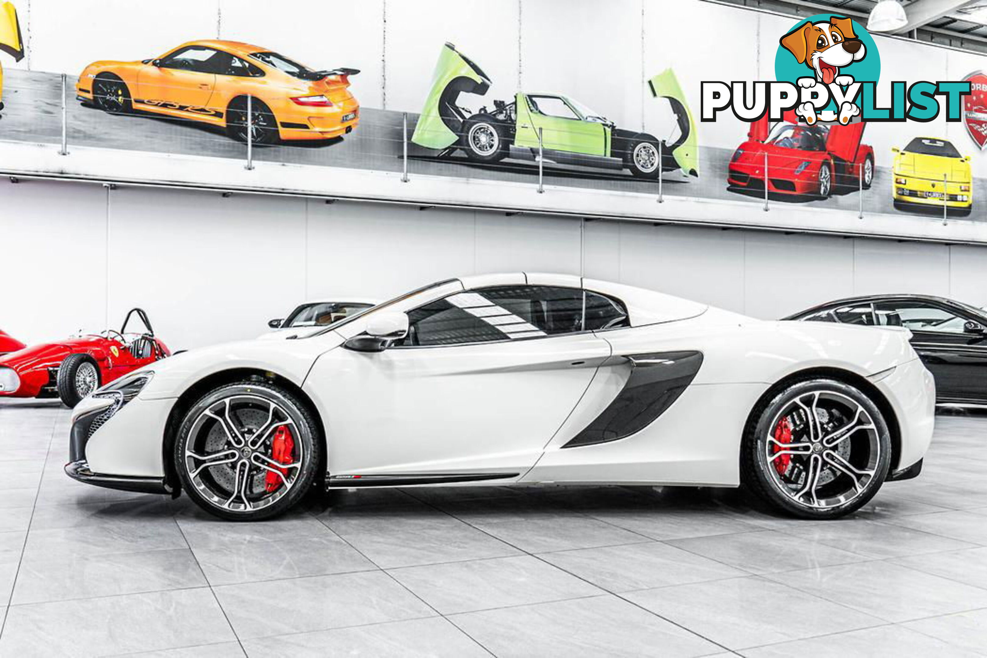 2016 McLaren 650S  