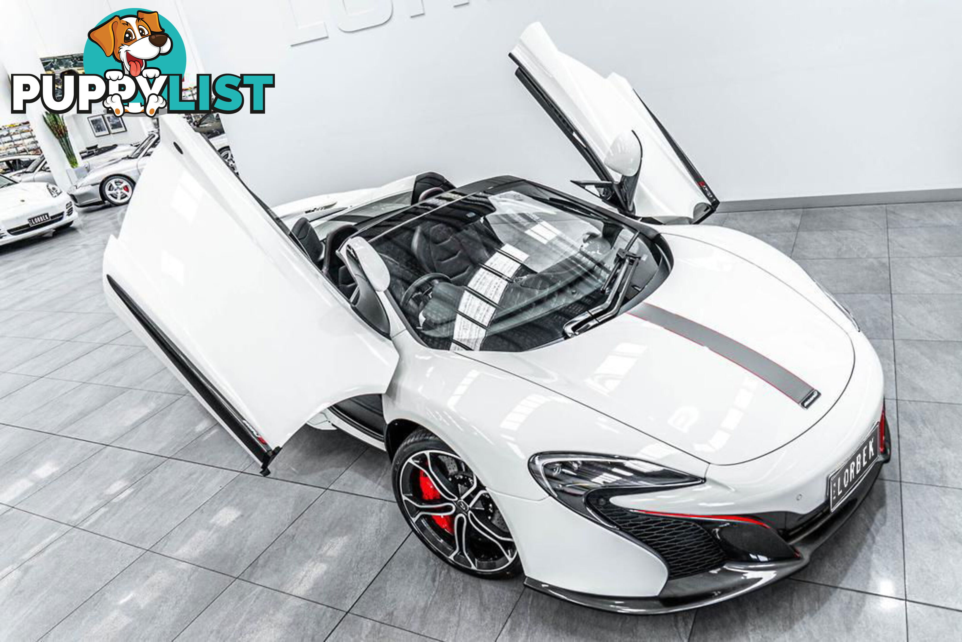 2016 McLaren 650S  