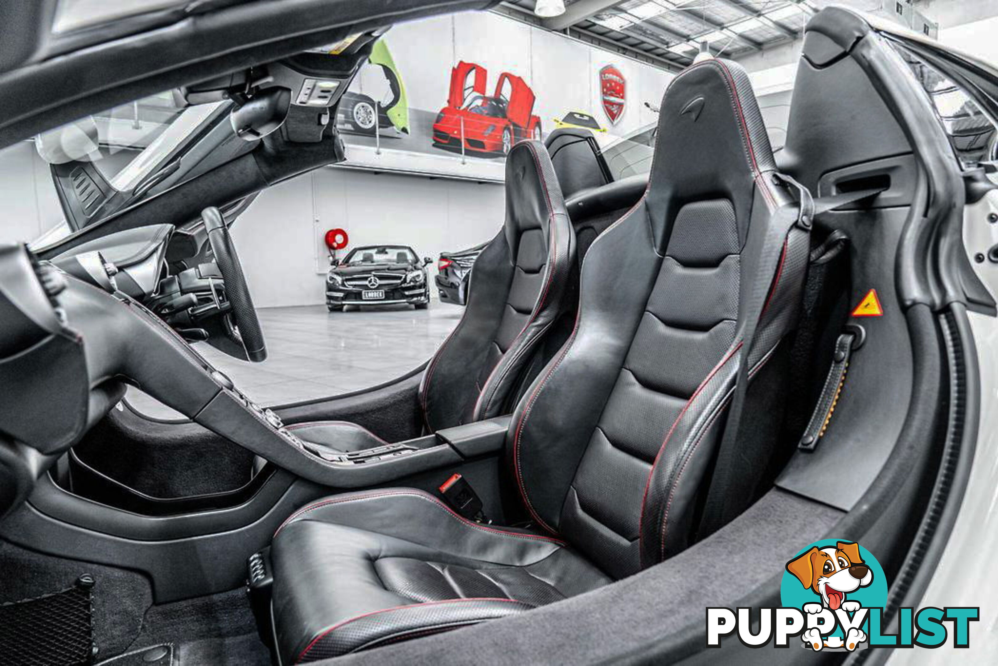 2016 McLaren 650S  