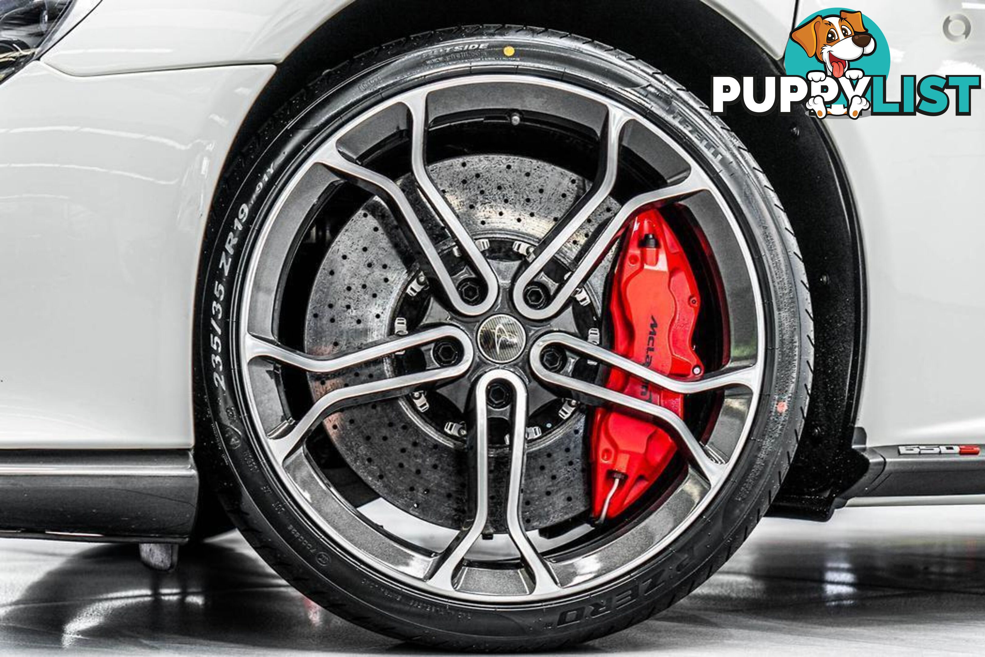 2016 McLaren 650S  