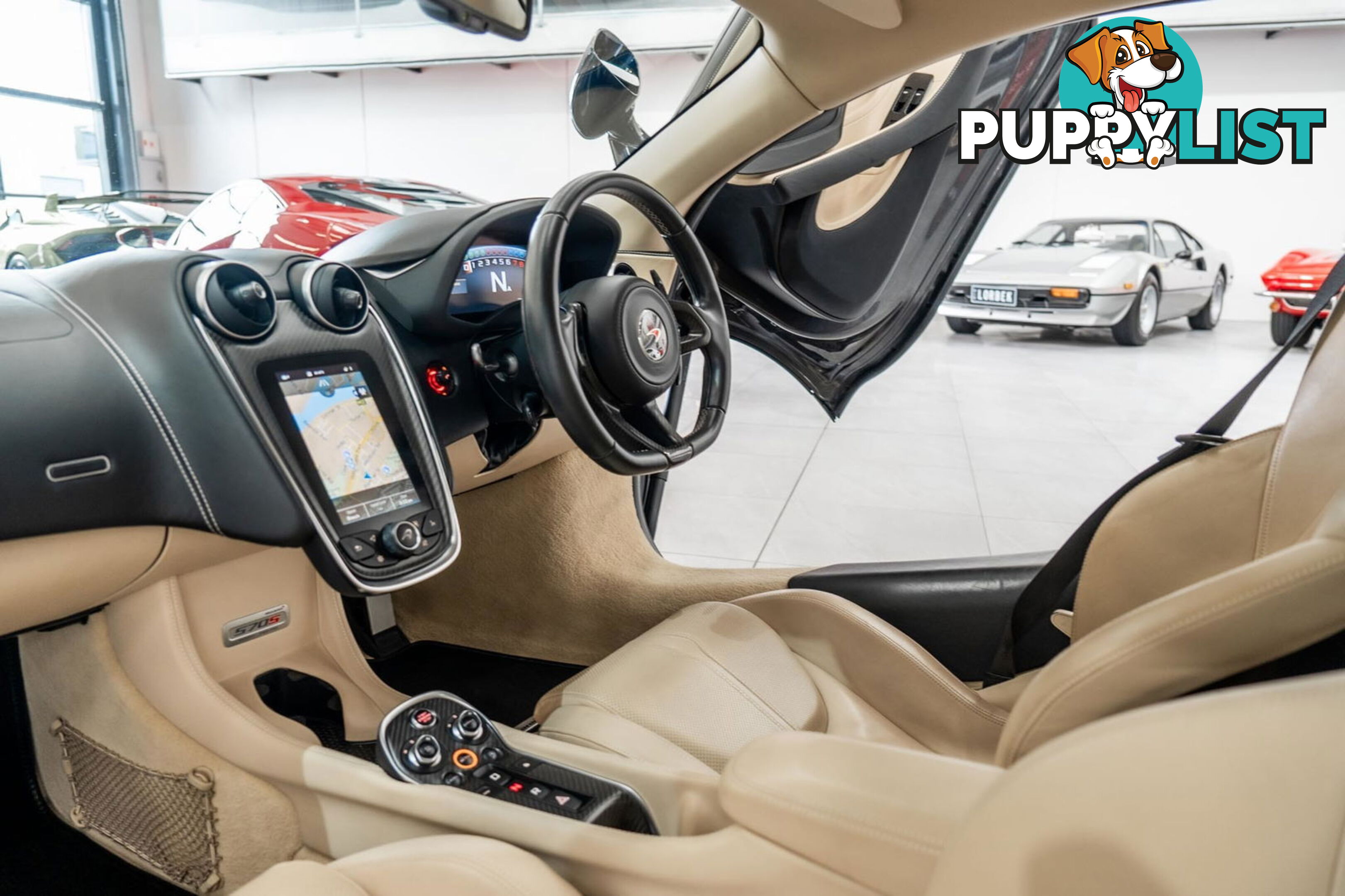 2018 McLaren 570S  