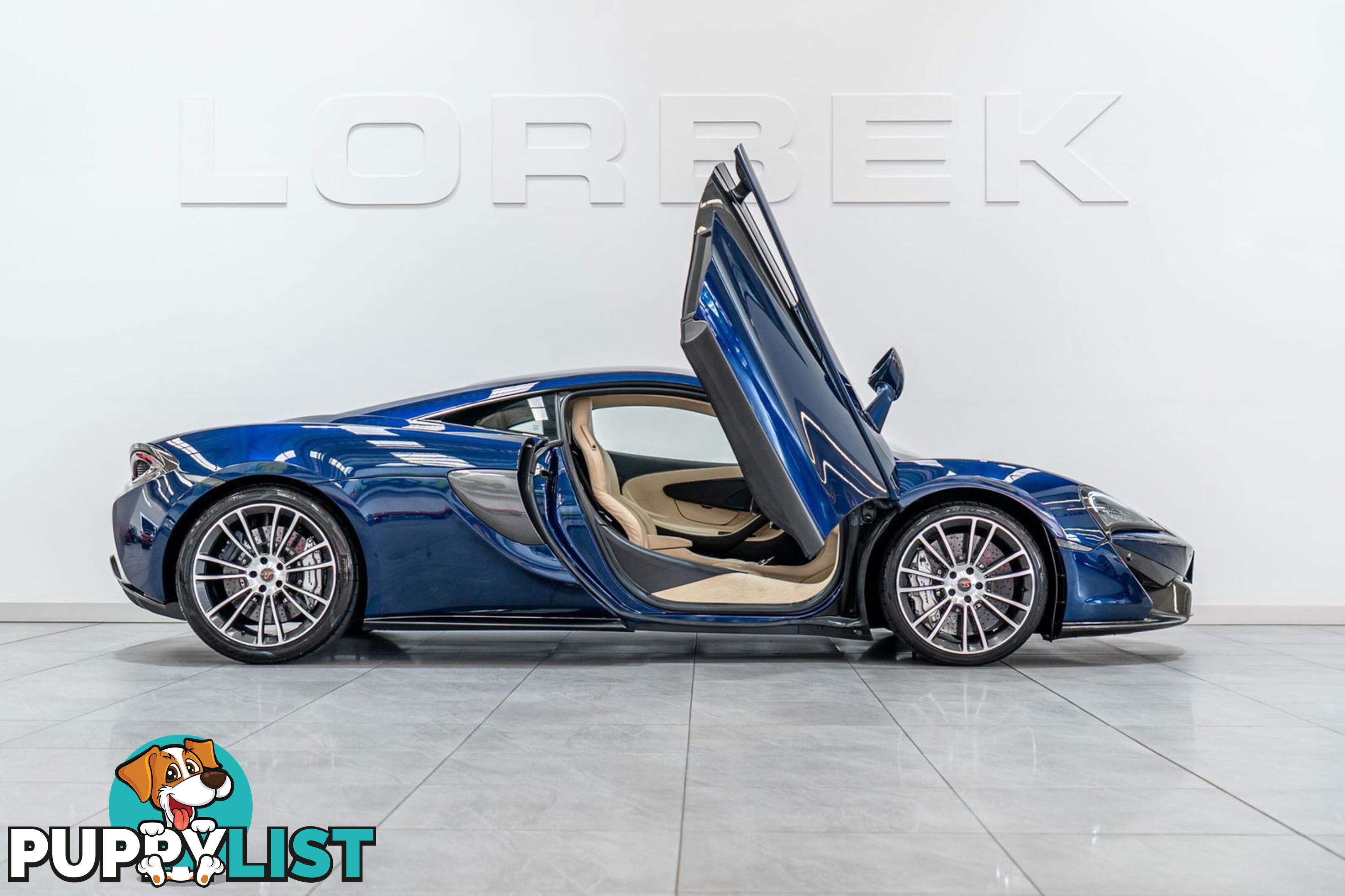 2018 McLaren 570S  