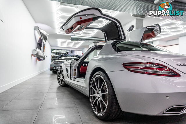 2010 Mercedes-Benz SLS AMG 197