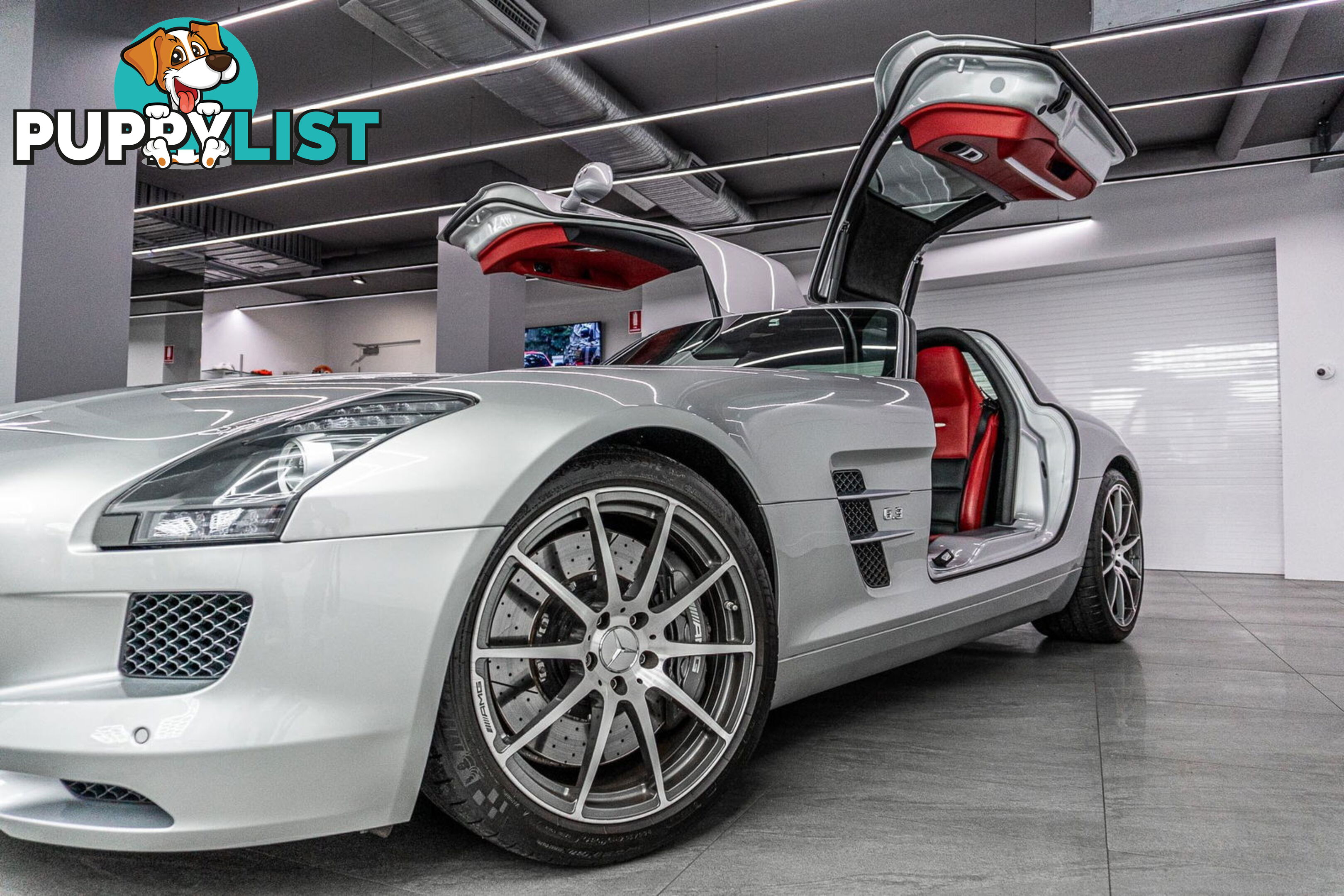 2010 Mercedes-Benz SLS AMG 197