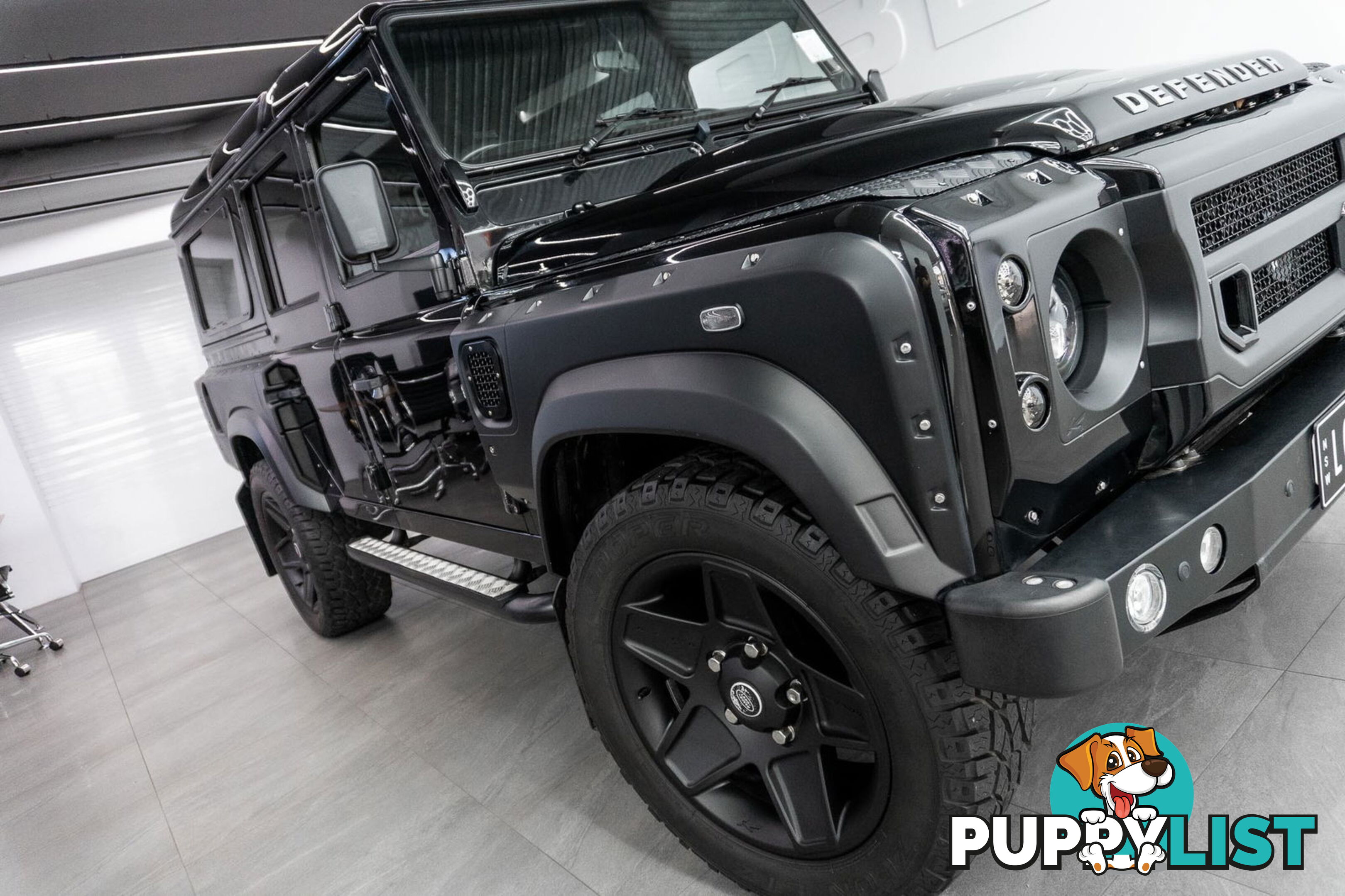 2016 Land Rover Defender 110 End Edition ( Chelsea Truck Package ) MY16