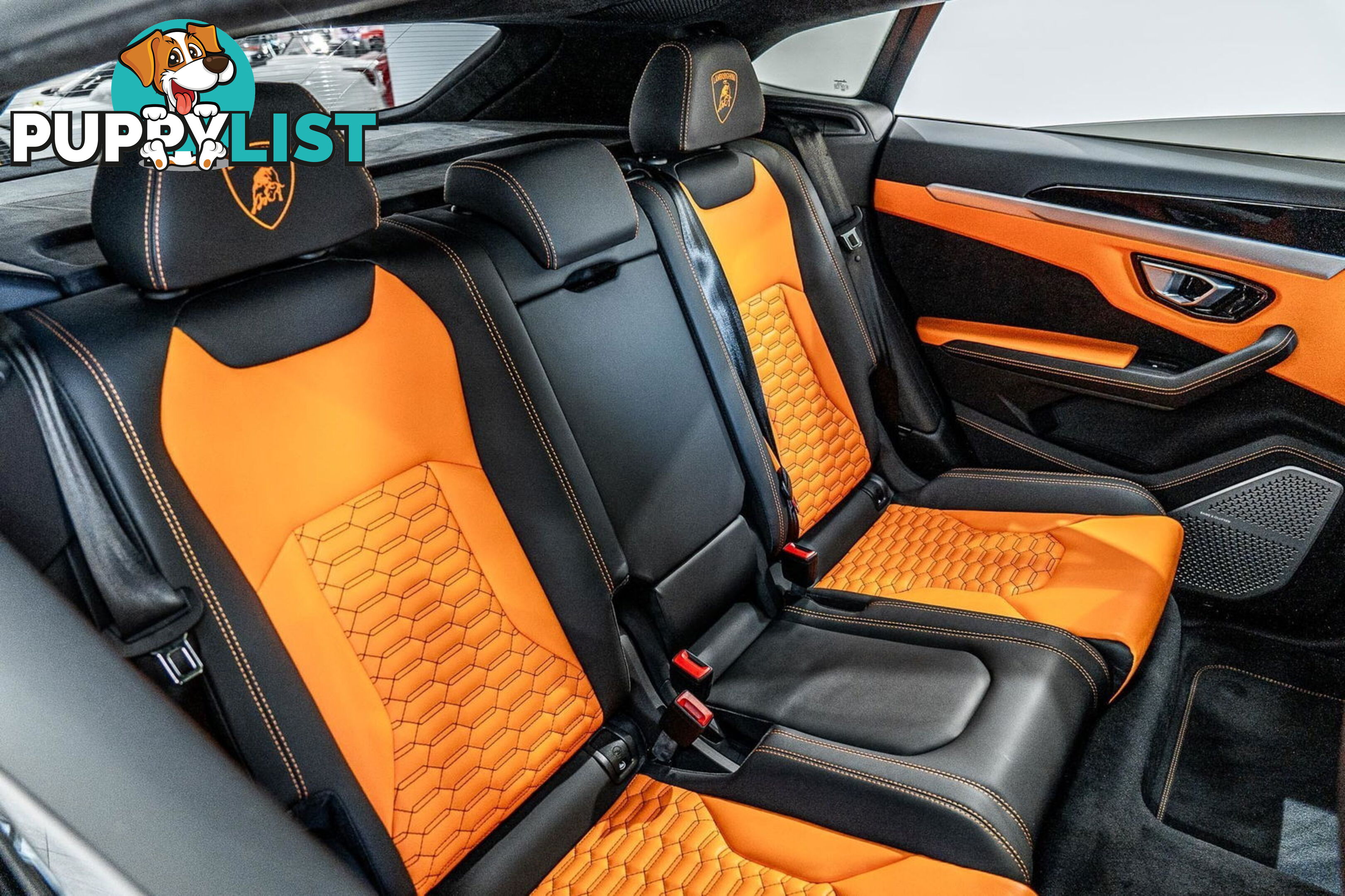 2023 Lamborghini Urus 5 Seat 636 MY22