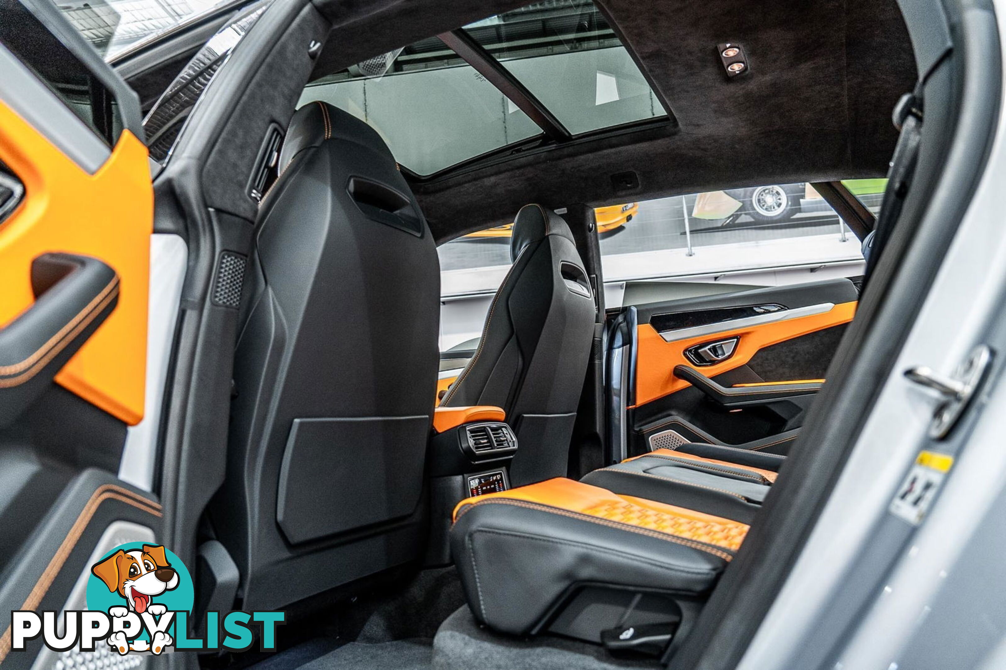 2023 Lamborghini Urus 5 Seat 636 MY22