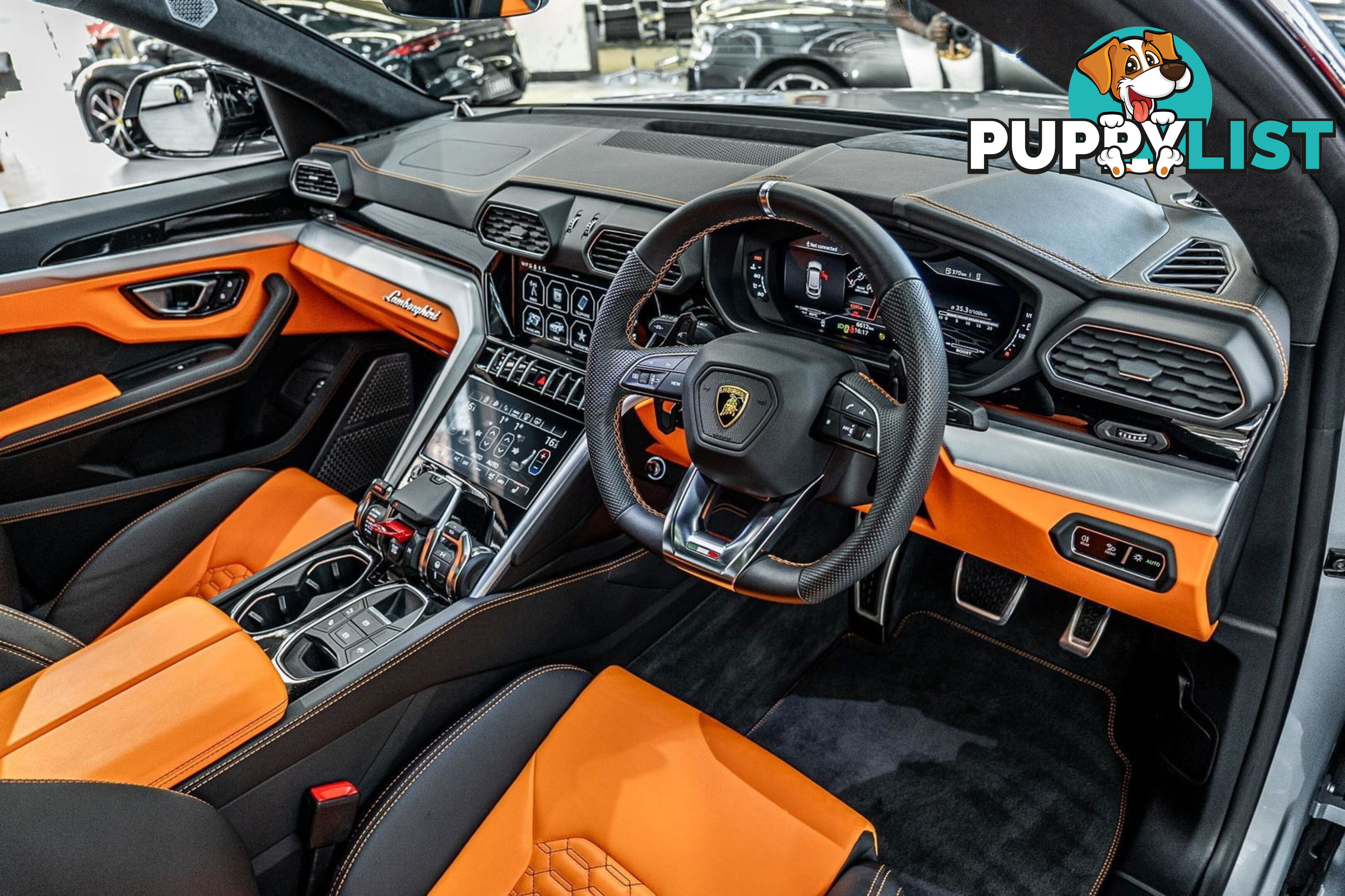 2023 Lamborghini Urus 5 Seat 636 MY22